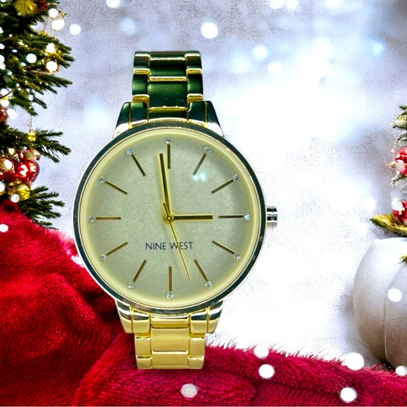 Nine West | Women's Crystal Accented Bracelet Watch - Picture 4 of 8